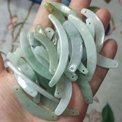 天然翡翠玉璜项链玉衡吊坠黄加绿