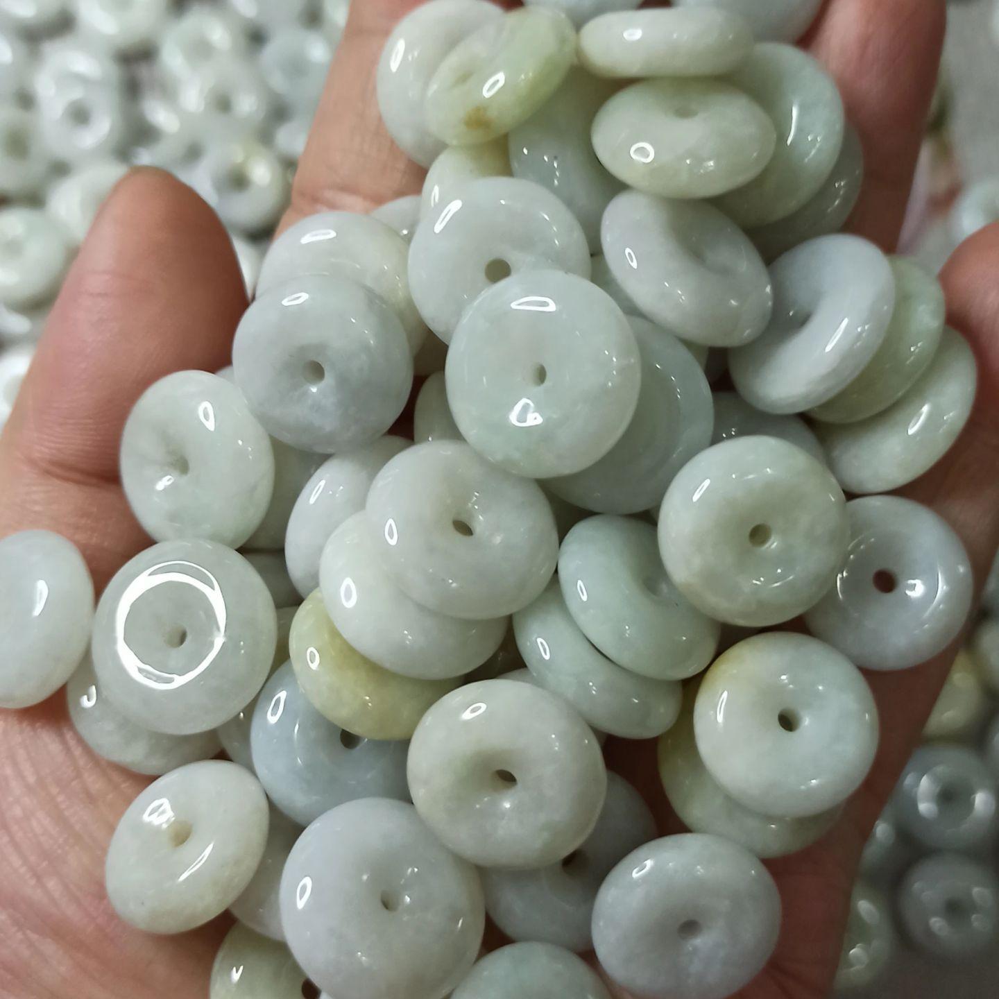 天然A货翡翠平安扣吊坠