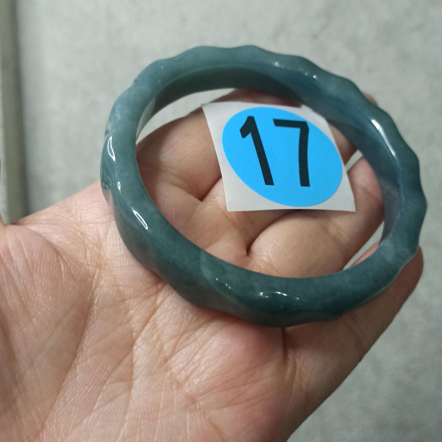 翡翠手镯危料蓝水圈口卡59.5mm