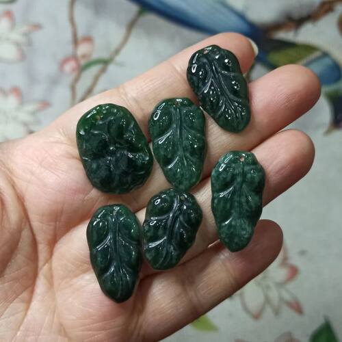 翡翠吊坠危料蓝水挂牌叶子