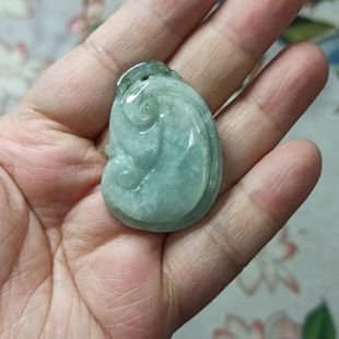 51缅甸天然翡翠吊坠雕刻件飘花如意手把件卡39X27mm左右满48 包邮
