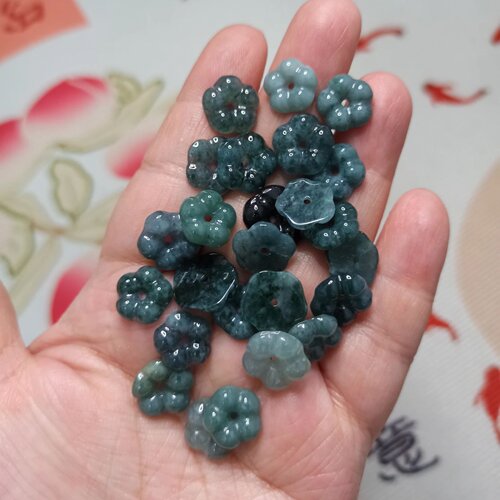 翡翠吊坠危料蓝水五瓣花平安扣