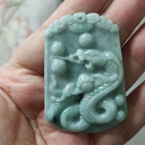 天然翡翠吊坠飘花十二生肖蛇牌