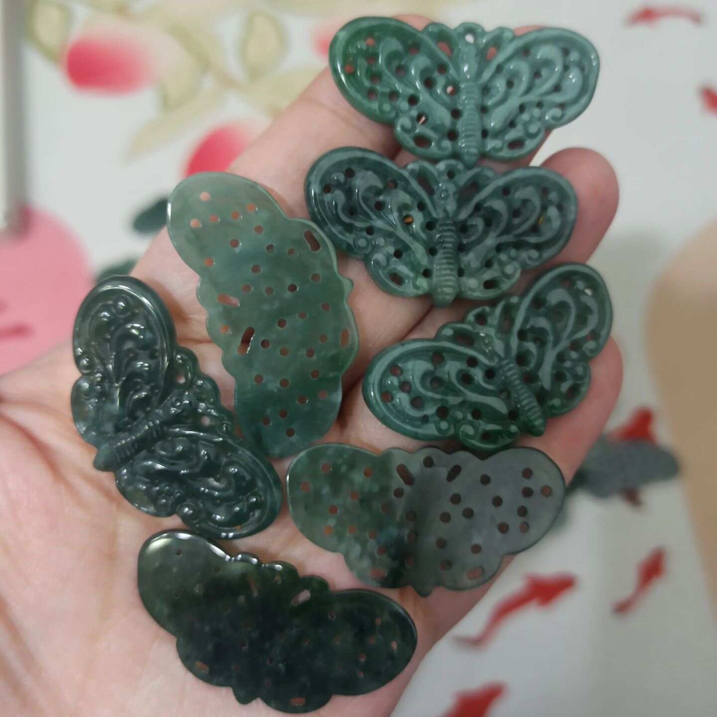 67天然翡翠吊坠危料蓝水镂空蝴蝶牌子卡32X19mm左右满48元包邮