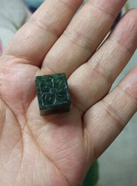 424缅甸天然翡翠桶珠路路通方珠卡15X13mm左右通孔通货满48元包邮