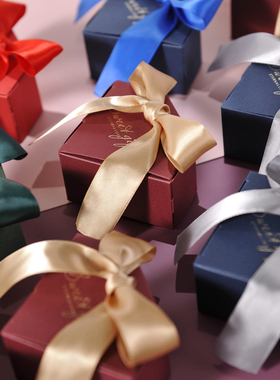 钻石喜糖盒纸可放烟结婚抖音蓝色酒红色送同事高档浪漫欧式伴手礼