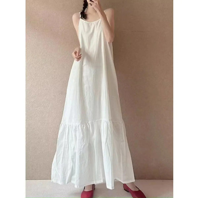 Solidcolordresswithsuspender