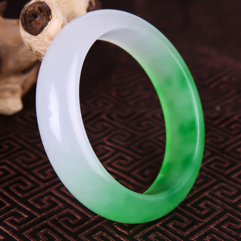 玉器2018款翡翠a货冰种飘花手镯子玉石手镯翡翠色玉镯