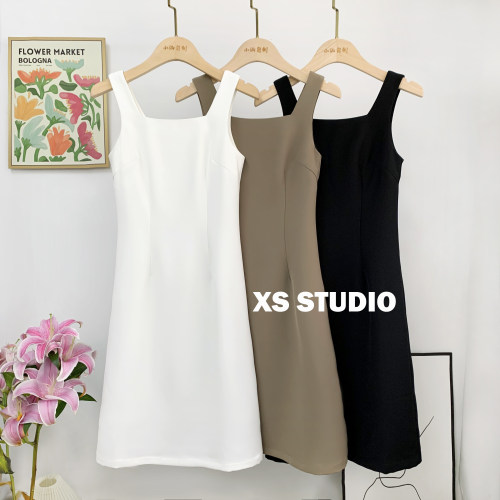 通勤气质a字裙西装面料方领