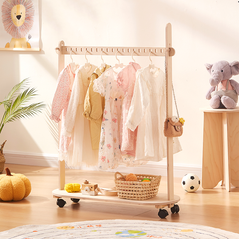 儿童落地挂衣架简易宝宝矮款衣帽架卧室飘窗迷你小型幼儿木晾衣架