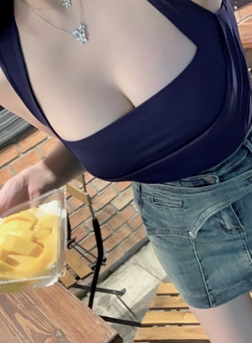 新新家 【视觉小偷】高级藏蓝色双层魔法剪裁 人手一件显身材单品