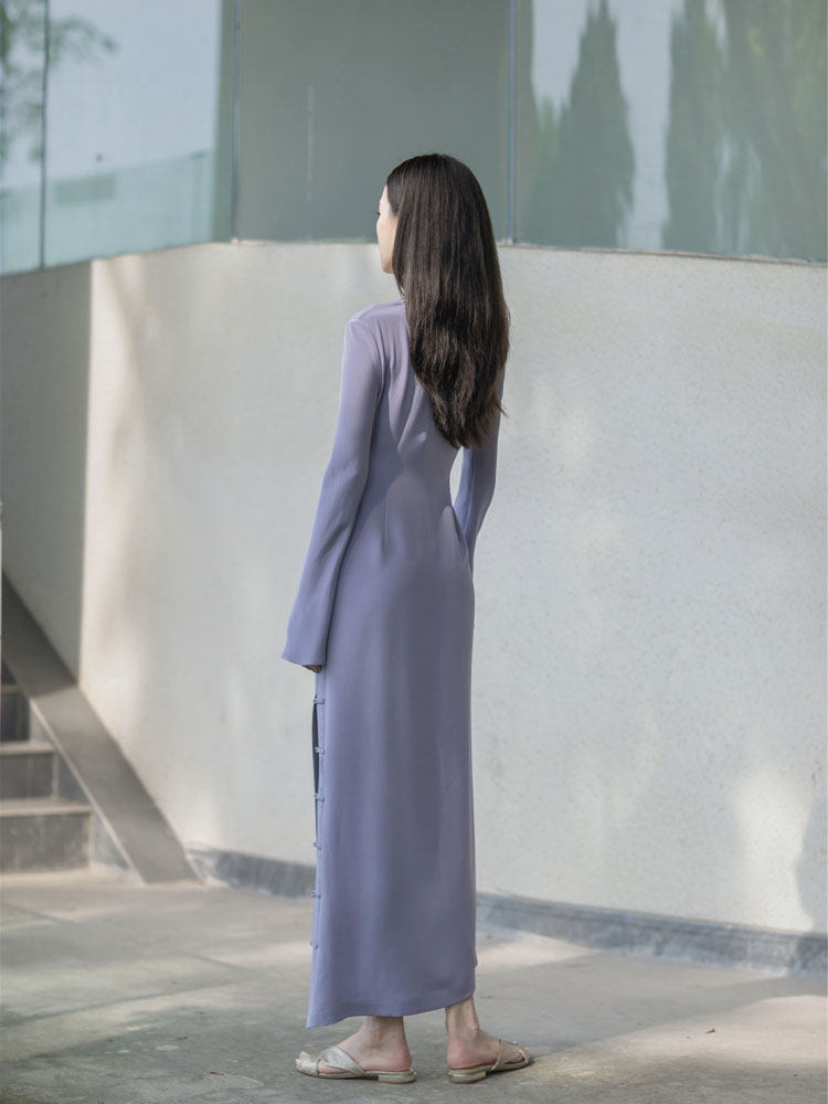 2025 EARLY SPRING NEW WOMENS NEW CHINESE STYLE LIGHT NATIONAL STYLE BUCKLE CHEONGSAM LONG-SLEEVED PURPLE FAKE TWO-PIECE DRESS WAIST CINCHING