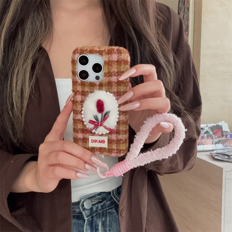 绒布格纹珍珠玫瑰花手机壳