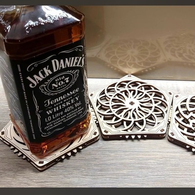 独立站新款 pentagon Kinetic Coasters 创意木质五角星动能杯垫