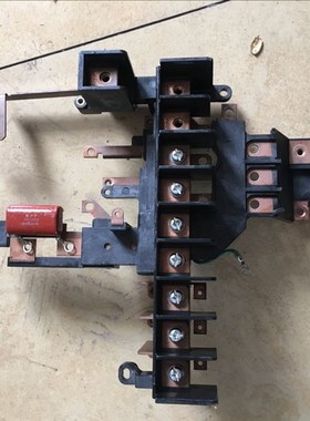 极速BC164A487三菱变p频器A700-F840系18.5-22-30KW塑料接线端子