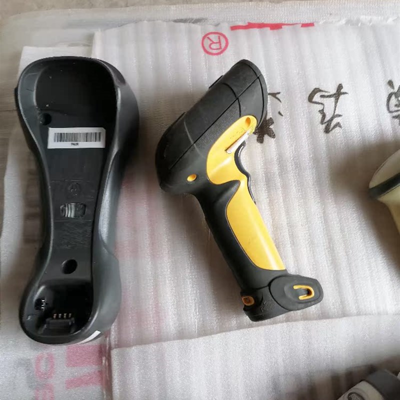 LS3578  mSTB3578无线扫瞄器充电通讯座