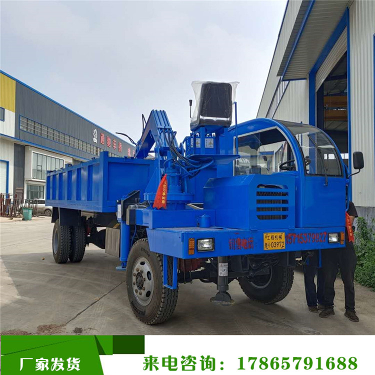 运输车四驱随车挖运输车