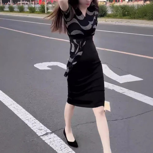 法国george melis新款设计感假两件连衣裙时尚v领拼接显瘦女裙