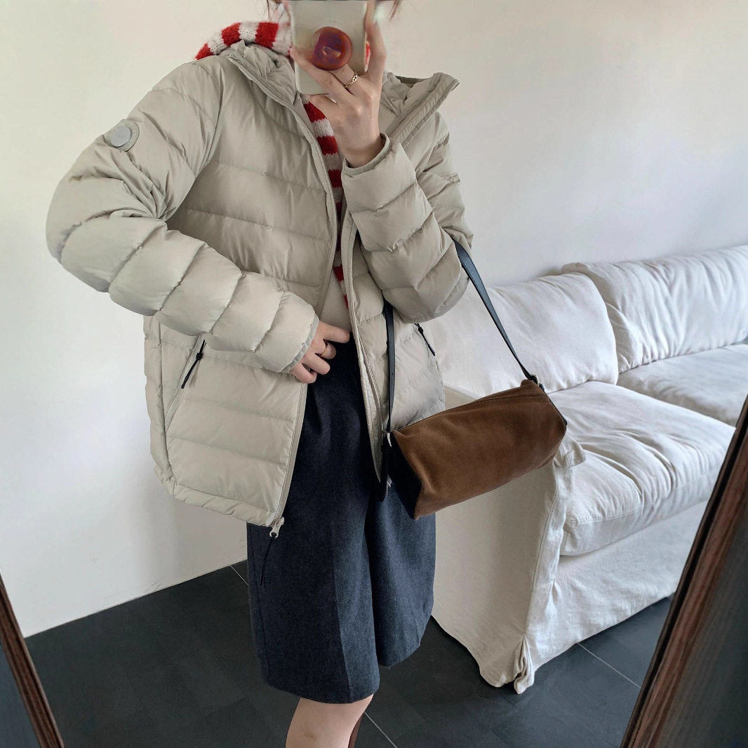 法国gentle motto冬季新款排骨90绒羽绒服女短款户外运动显瘦