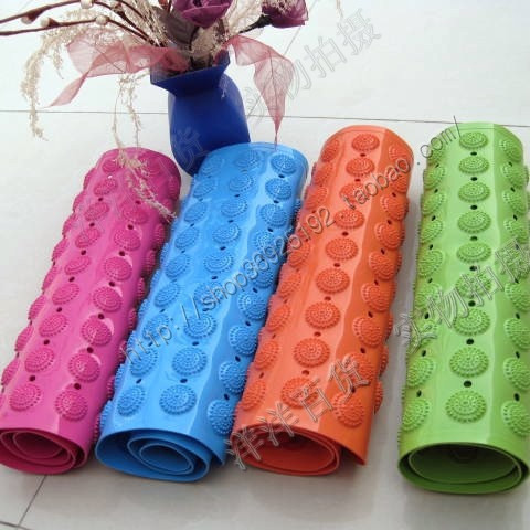 新款超舒服 大号四色可选按摩浴室防滑垫 质量特好 高级地垫0.55