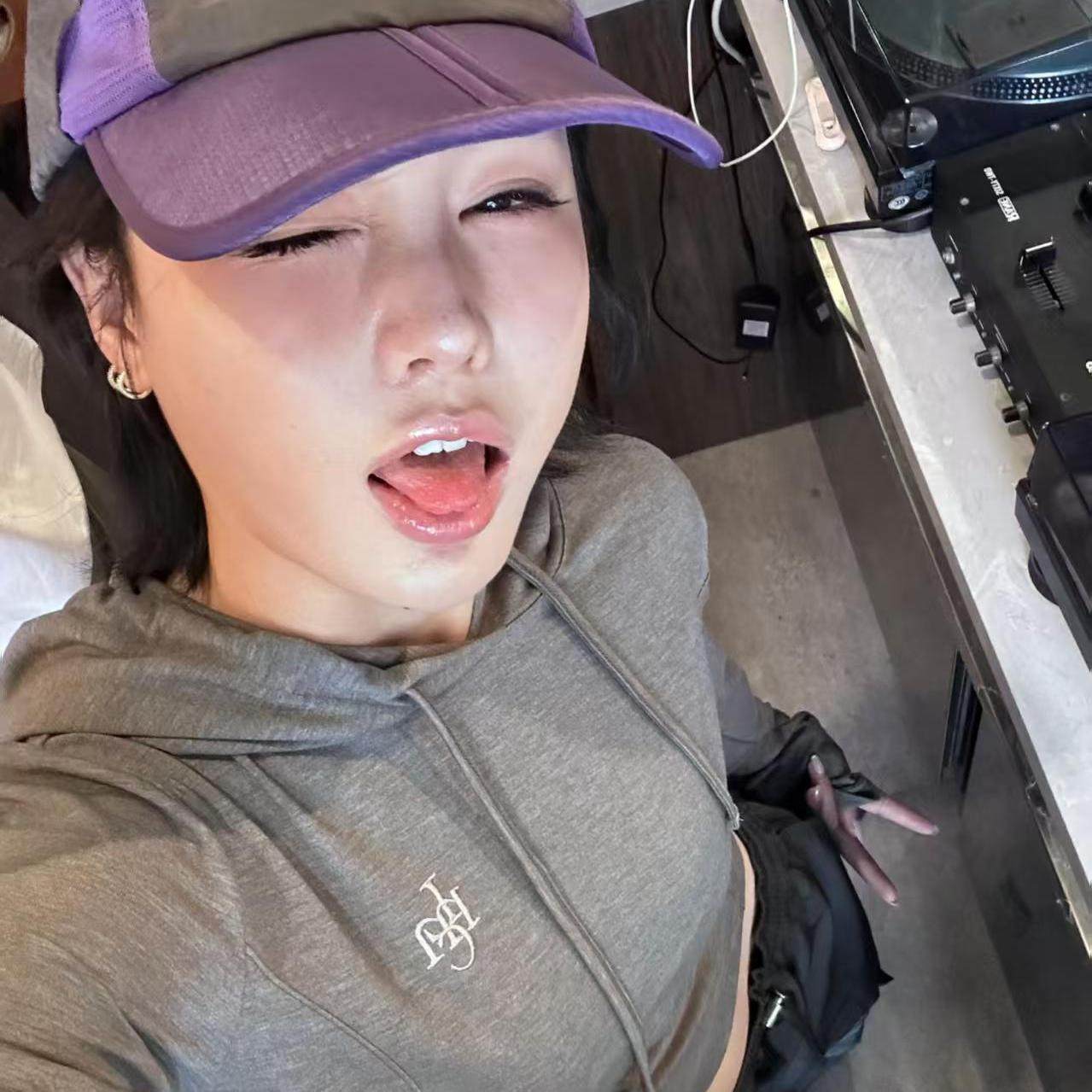 GN~~wasc户外运动跑步鸭舌帽帽子男女防水速干登山帽可折叠棒球帽图片