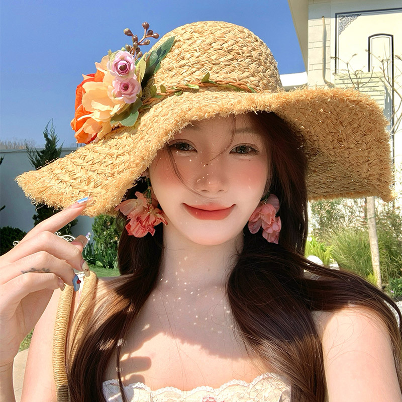 GN仿拉菲草2025新款夏季花朵帽子海边度假沙滩帽大帽檐遮阳防晒帽