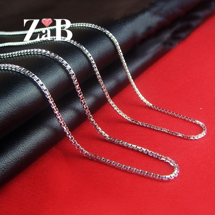 纯银镀18k白金盒子吊坠项链