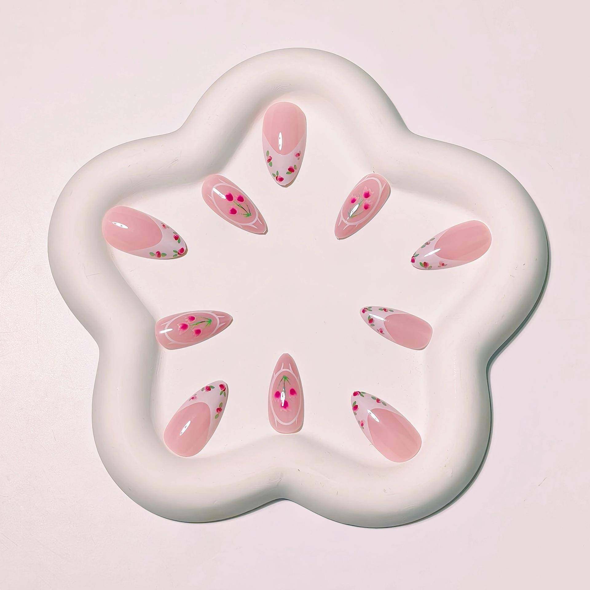 24片杏仁形法式美甲贴片-甜郁金香花卉设计，白色和粉色亮面,彩妆/香水/美妆工具,穿戴甲/甲片,淘宝优惠券,粉丝福利购,淘宝优惠卷