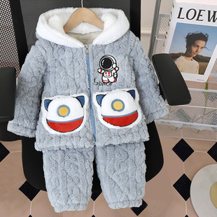 儿童冬季睡衣男童宝宝新款加厚保暖法兰绒三层夹棉家居服连帽套装