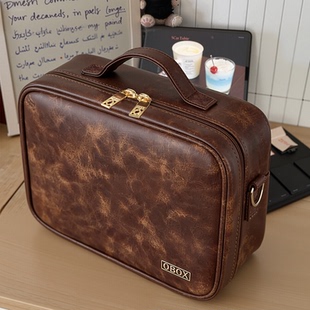 复古化妆包女2026新款内胆包护肤化妆品收纳包便携外出可挂行李箱