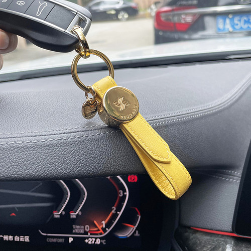 情侣汽车钥匙扣真皮挂件