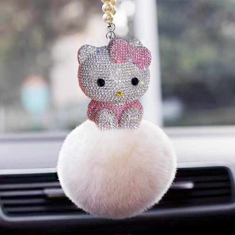 热卖可爱KT猫猫汽车挂件毛球挂饰车载内饰用品车前面吊坠后视镜