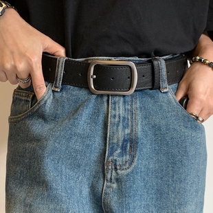 爱马男仕新款高级感复古百搭休闲针扣皮带男简约亚光色青年牛仔裤