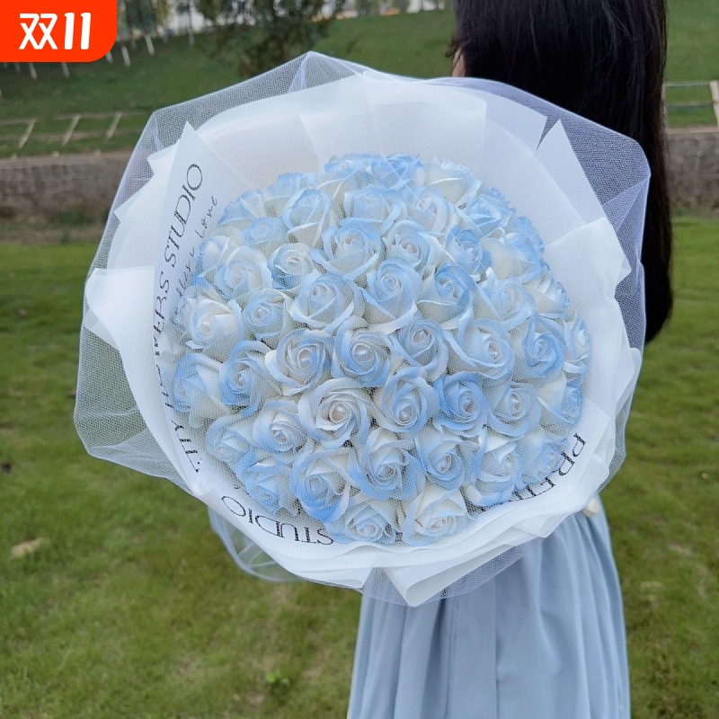 七夕情人节生日礼物送女生大束碎冰蓝玫瑰花束香皂花玫瑰花乌梅子