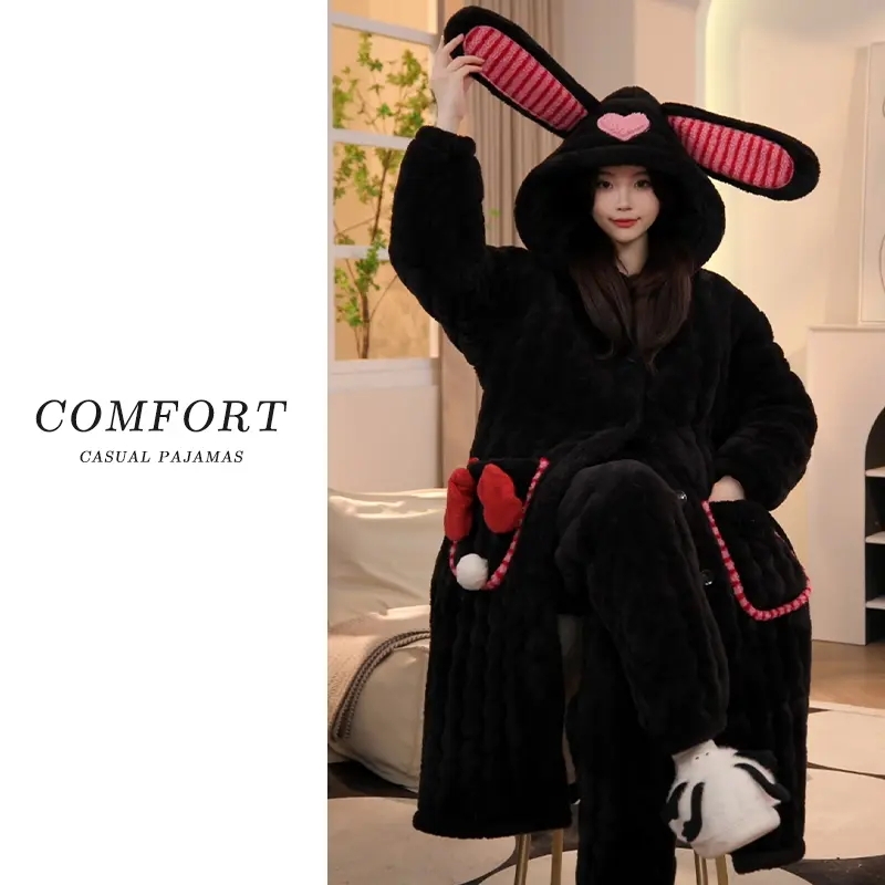 2025新款秋冬珊瑚绒三层夹棉睡袍