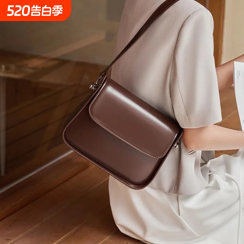 夏天包包2026新款斜挎包女夏季百搭小方包高级感女士真皮女包潮