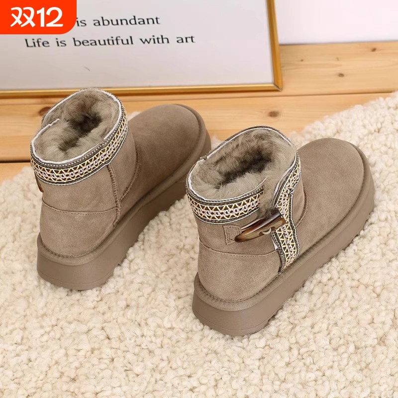 真皮毛一体厚底雪地靴女款冬季2025新款加绒加厚雪地棉女鞋大棉鞋