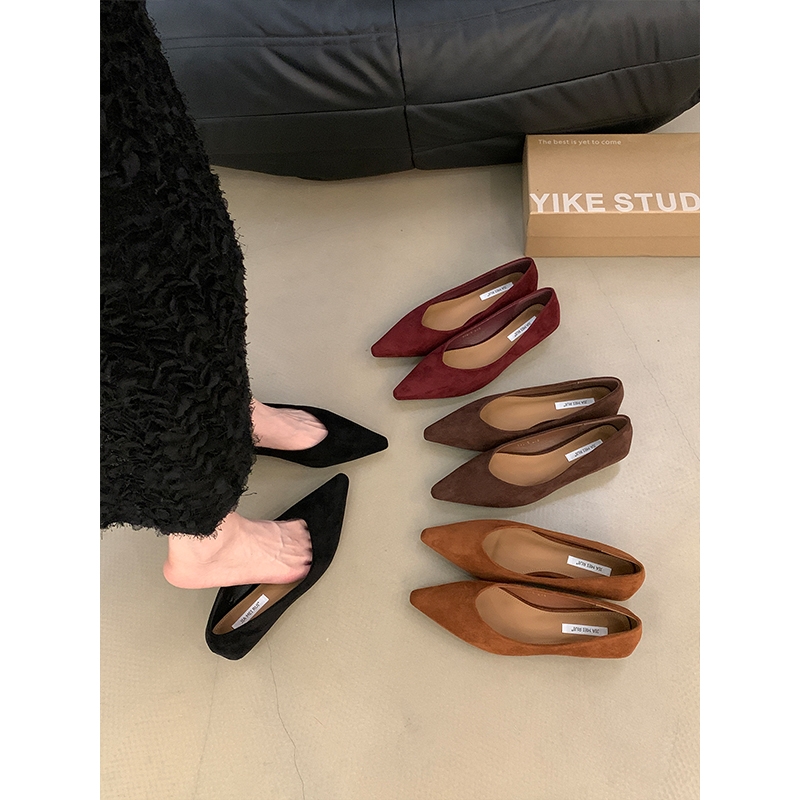 复古低跟尖头浅口单鞋女鞋子2025新款春秋季绒面气质一脚蹬通勤鞋