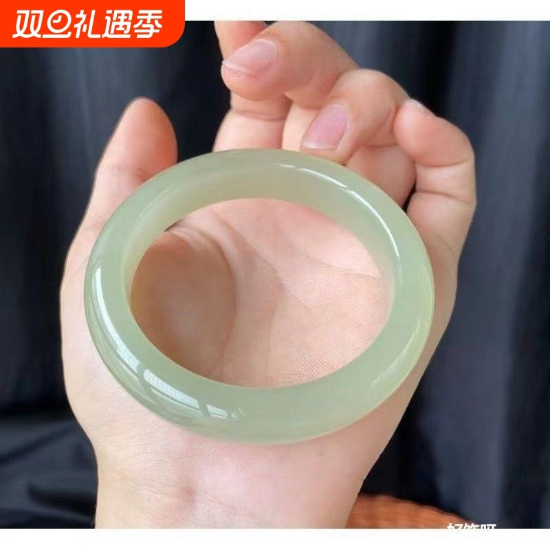 然和田玉手镯晴水湖水绿昆仑青白玉粗圆条藕粉羊脂白月光仿玉手镯