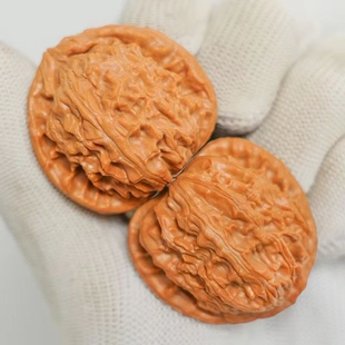 文玩核桃闷尖白狮子头手把件天然野生麻核桃男随身粗筋原色老核桃