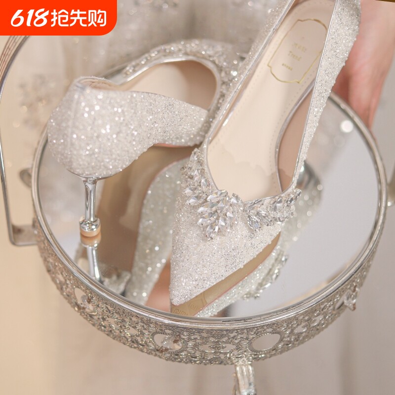 银色细跟婚鞋女主婚纱婚礼订婚新娘鞋2025新款夏季水晶绝美高跟鞋