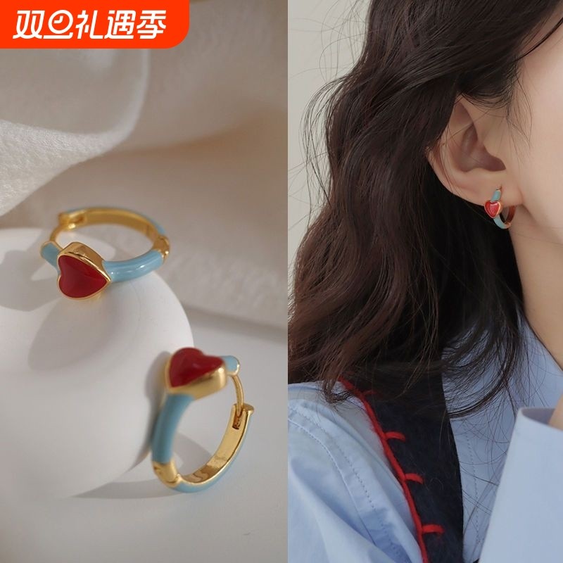 2025年时髦爱心耳圈红色耳饰桃心耳环奶乎乎蓝圆圈耳扣小众新款女