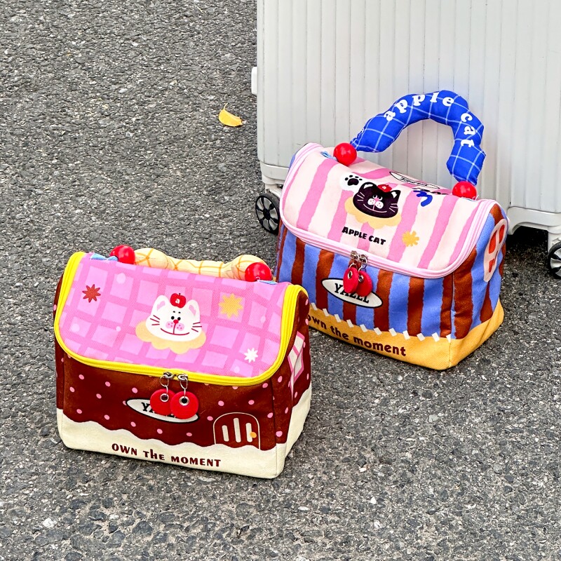 可爱小房子化妆包女外出旅游便携式手提化妆品护肤品大容量收纳袋