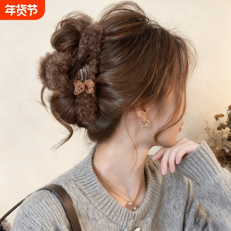 秋冬羊羔毛绒抓夹女高级感2025新款后脑勺发夹大号鲨鱼夹夹子发饰