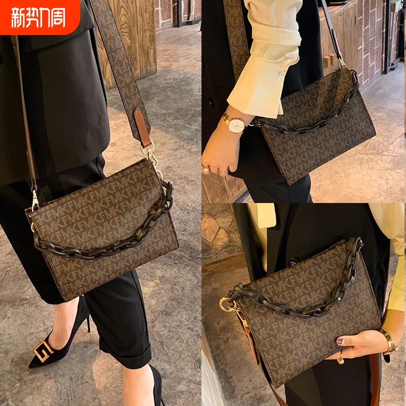 真皮女包2026新款时尚链条小方包百搭印花手提单肩包斜挎包小包潮