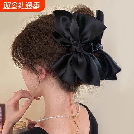 在逃公主2025新款大号蝴蝶结大抓夹气质简约鲨鱼夹短发长发泡泡