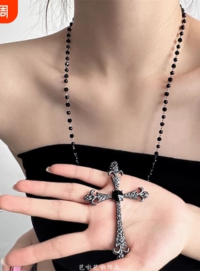 哥特风黑色十字架项链女秋冬卫衣毛衣链长款轻奢高级感亚比配饰