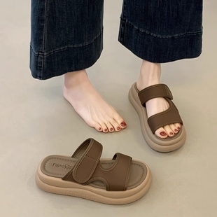 时尚 配裙子休闲沙滩一字拖 厚底增高凉拖鞋 女夏外穿魔术贴2025新款