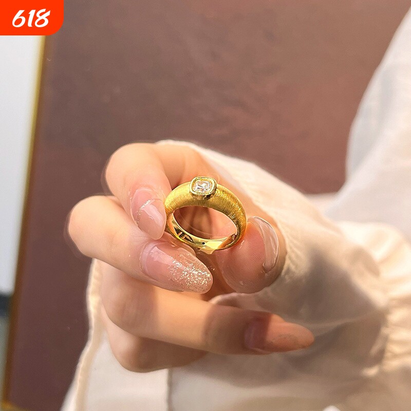 法式气质方钻拉丝戒指时尚潮流高颜值爆款设计轻奢个性百搭饰品