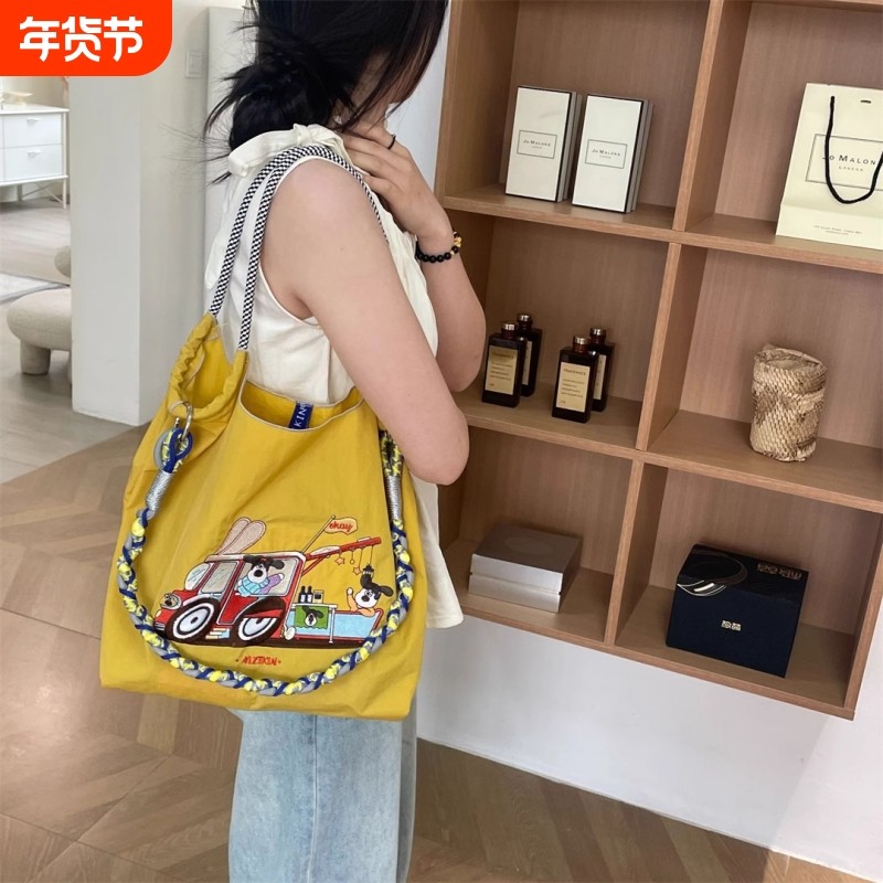 高圆圆同款日系刺绣卡车掌门狗环保袋帆布购物袋通勤包ball chain,箱包皮具/热销女包/男包,水桶包,淘宝优惠券,粉丝福利购,淘宝优惠卷